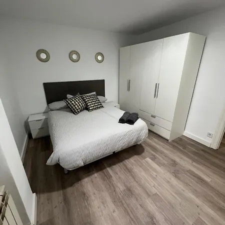 Apartamento Apartamento En Junto A La Estacion Delicias *