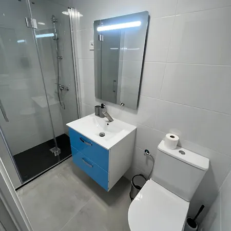 Apartamento En Junto A La Estacion Delicias *