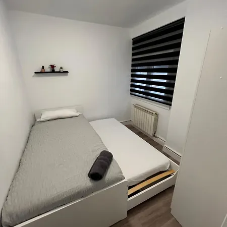 Apartamento En Junto A La Estacion Delicias Zaragoza