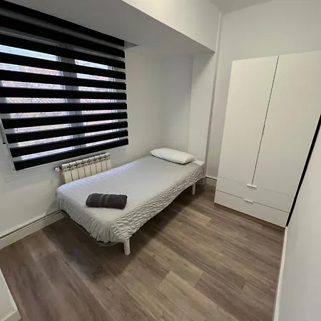 Apartamento En Junto A La Estacion Delicias Apartment